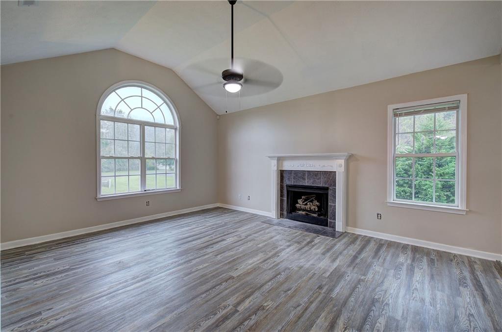 258 Hunters Crossing Calhoun, GA 30701 - Photo 3 of 32 Gallery Image 3