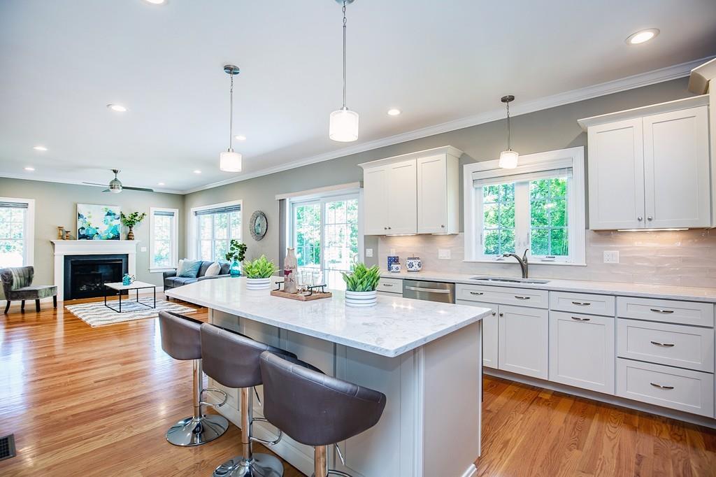 3 Tufts Road Woburn, MA 01801 - Photo 8 of 42