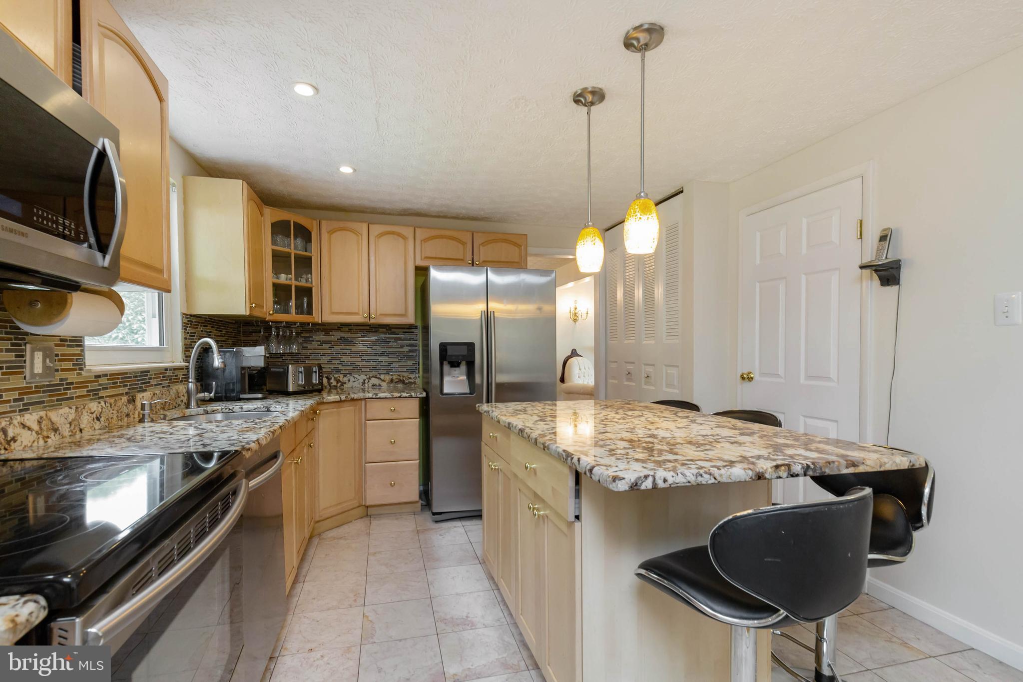 8766 Cold Plain Court Springfield, VA 22153 - Photo 6 of 19 Kitchen
