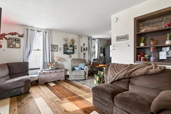 $275,000 | 591-593 Payne Avenue, St. Paul, MN 55130