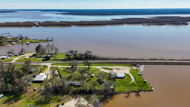 $529,999 | 224 Steinback Avenue, Trinity, TX 75862