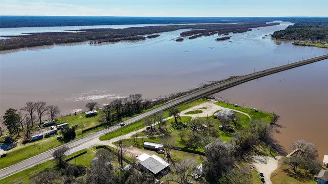 $529,999 | 224 Steinback Avenue, Trinity, TX 75862