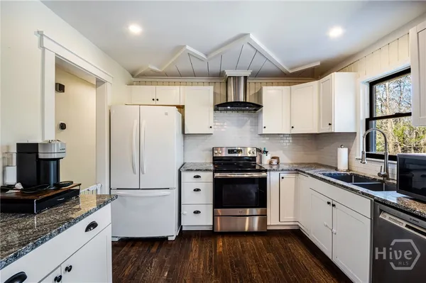 $470,000 | 704 Forest Heights Drive, Athens, GA 30606