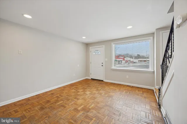 $270,000 | 682 2nd Avenue, Bristol, PA 19007