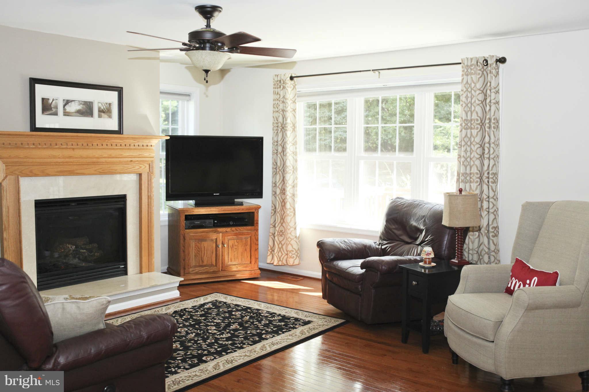 2815 Halter Road Westminster, MD 21158 - Photo 12 of 30 Family Room