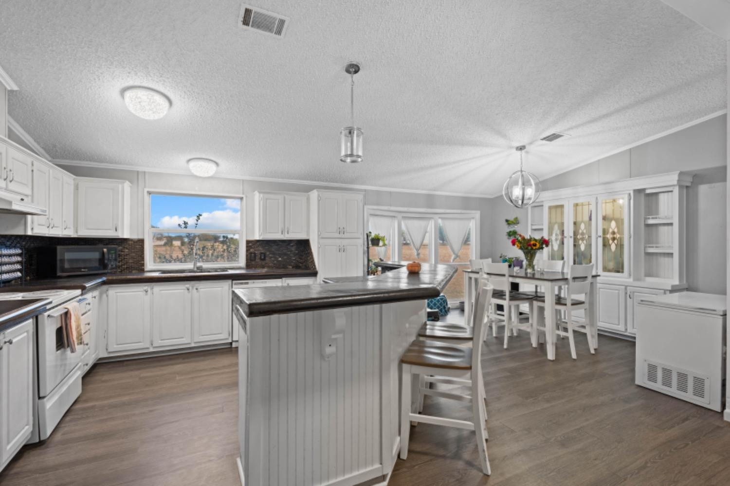 6007 County Road 6300 Lubbock, TX 79416 - Photo 7 of 27 Photo 7