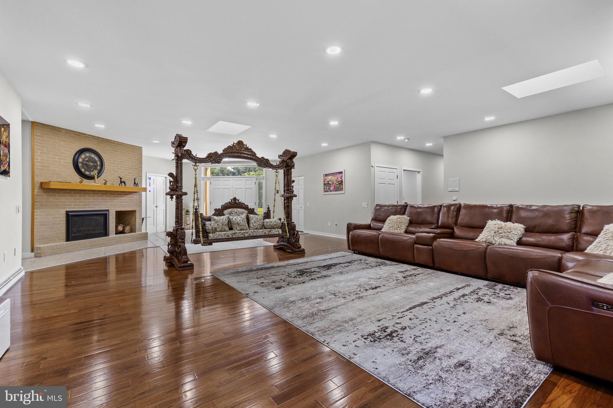 253 Brindle Road Mechanicsburg, PA 17055 - Photo 8 of 100