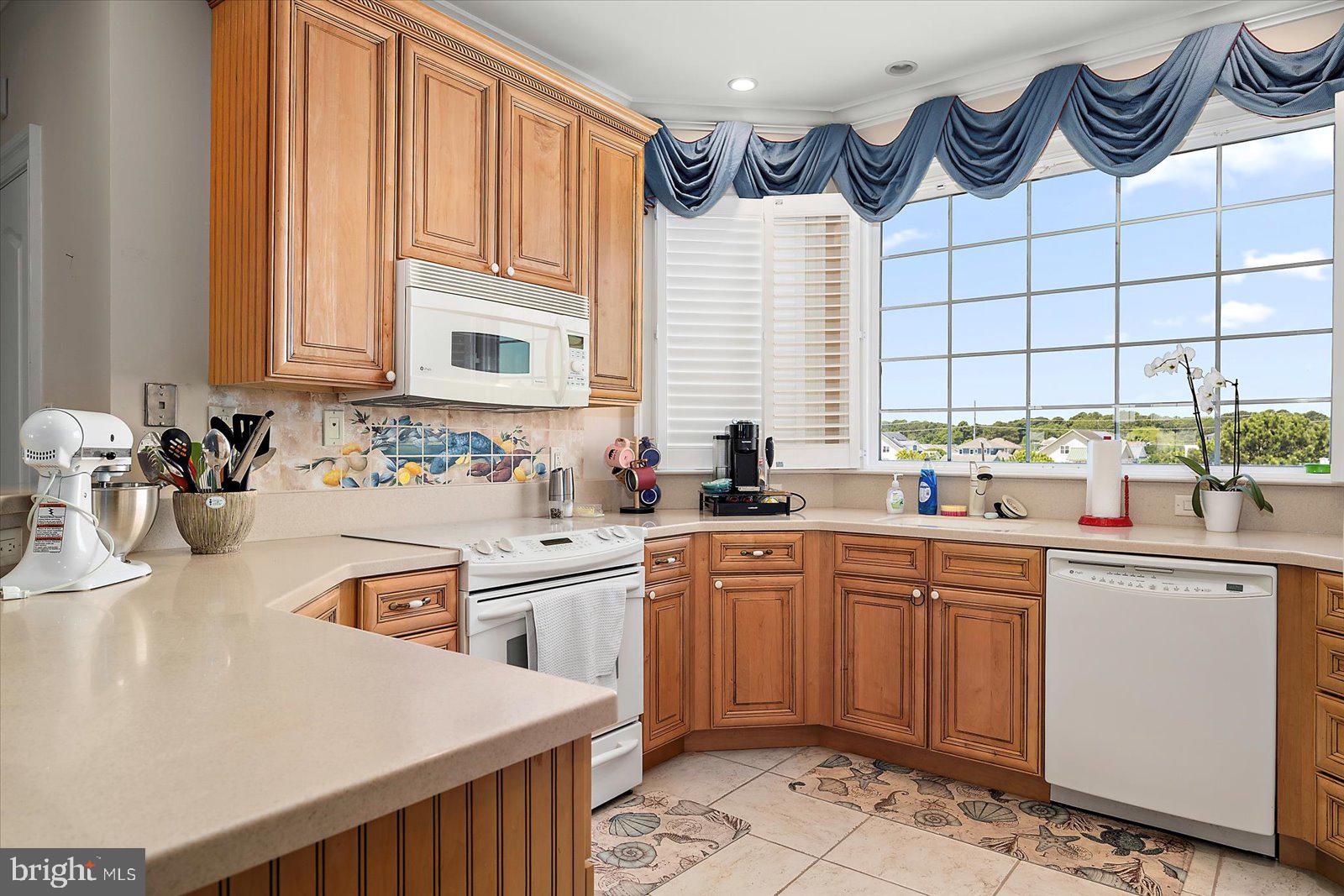 12901 Old Bridge Road, Unit PH3 3 Ocean City, MD 21842 - Photo 26 of 91