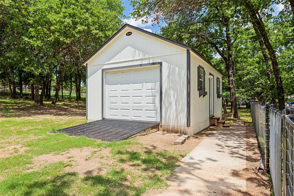 207 Overton Ridge Circle Weatherford, TX 76088 - Photo 21 of 25