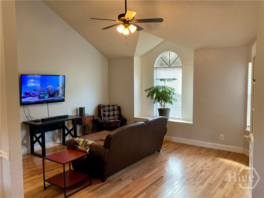 8 Runner Road Savannah, GA 31410 - Photo 19 of 35