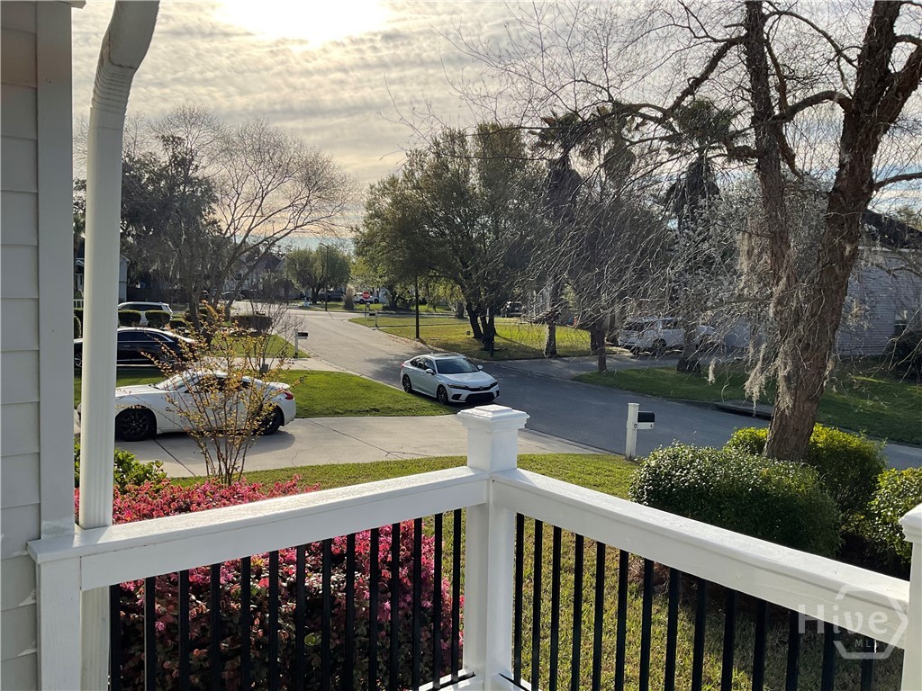 8 Runner Road Savannah, GA 31410 - Photo 7 of 35 street view