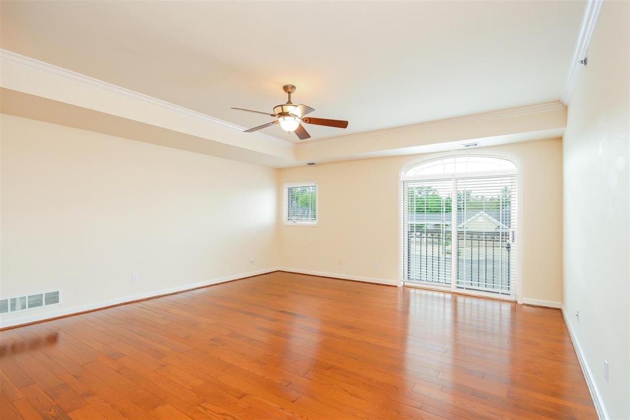 283 South Zeeb Road, Unit : 207 Ann Arbor, MI 48103 - Photo 3 of 13