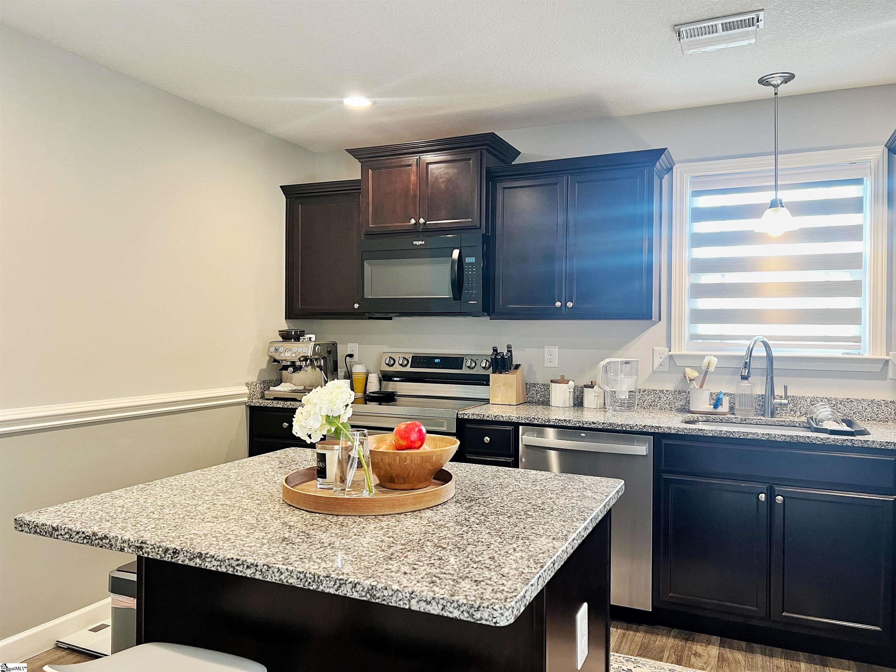 496 Old John Dodd Road Boiling Springs, SC 29316 - Photo 12 of 29