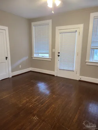 $1,995 | 504 North Spring Street, Unit A, Pensacola, FL 32501