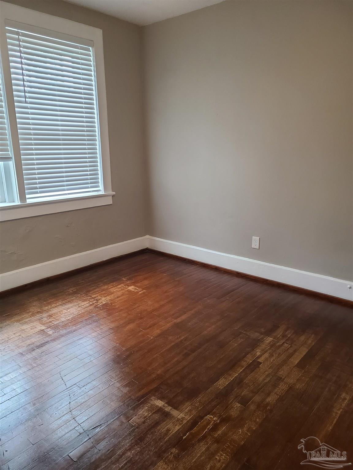 504 North Spring Street, Unit A Pensacola, FL 32501 - Photo 7 of 16