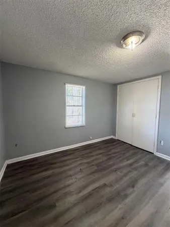 $2,250 | 1553 31st Street, Sarasota, FL 34234