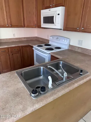 $1,145 | 108 North Gray Avenue, Unit B, Panama City, FL 32401