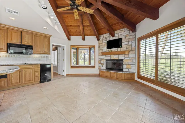 $1,750,000 | Undisclosed Address, Bakersfield, CA 93309