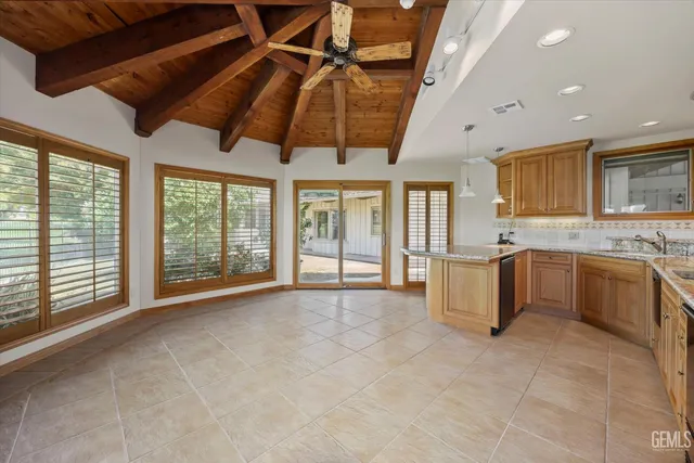 $1,750,000 | Undisclosed Address, Bakersfield, CA 93309