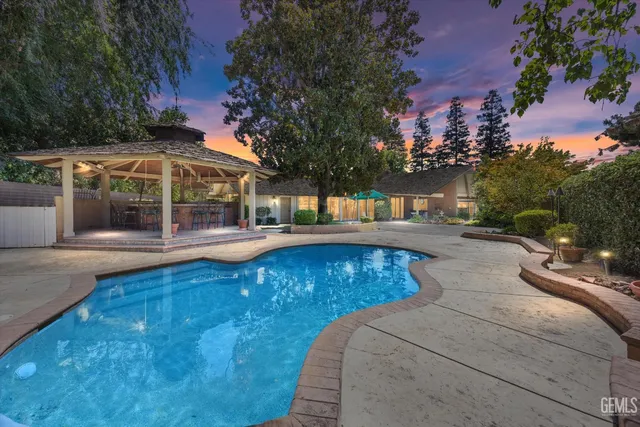 $1,750,000 | Undisclosed Address, Bakersfield, CA 93309