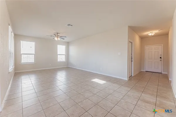 $1,800 | 5205 Azura Way, Killeen, TX 76549