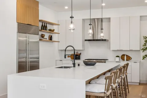 $4,395,000 | 30 Juno Road, Tiburon, CA 94920