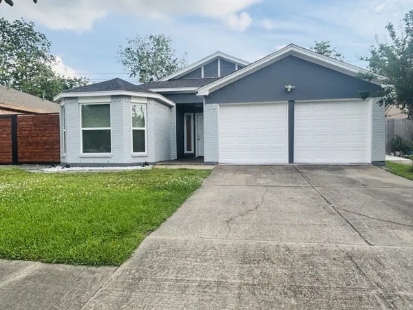 $1,800 | 13323 Carvel Lane, Houston, TX 77083