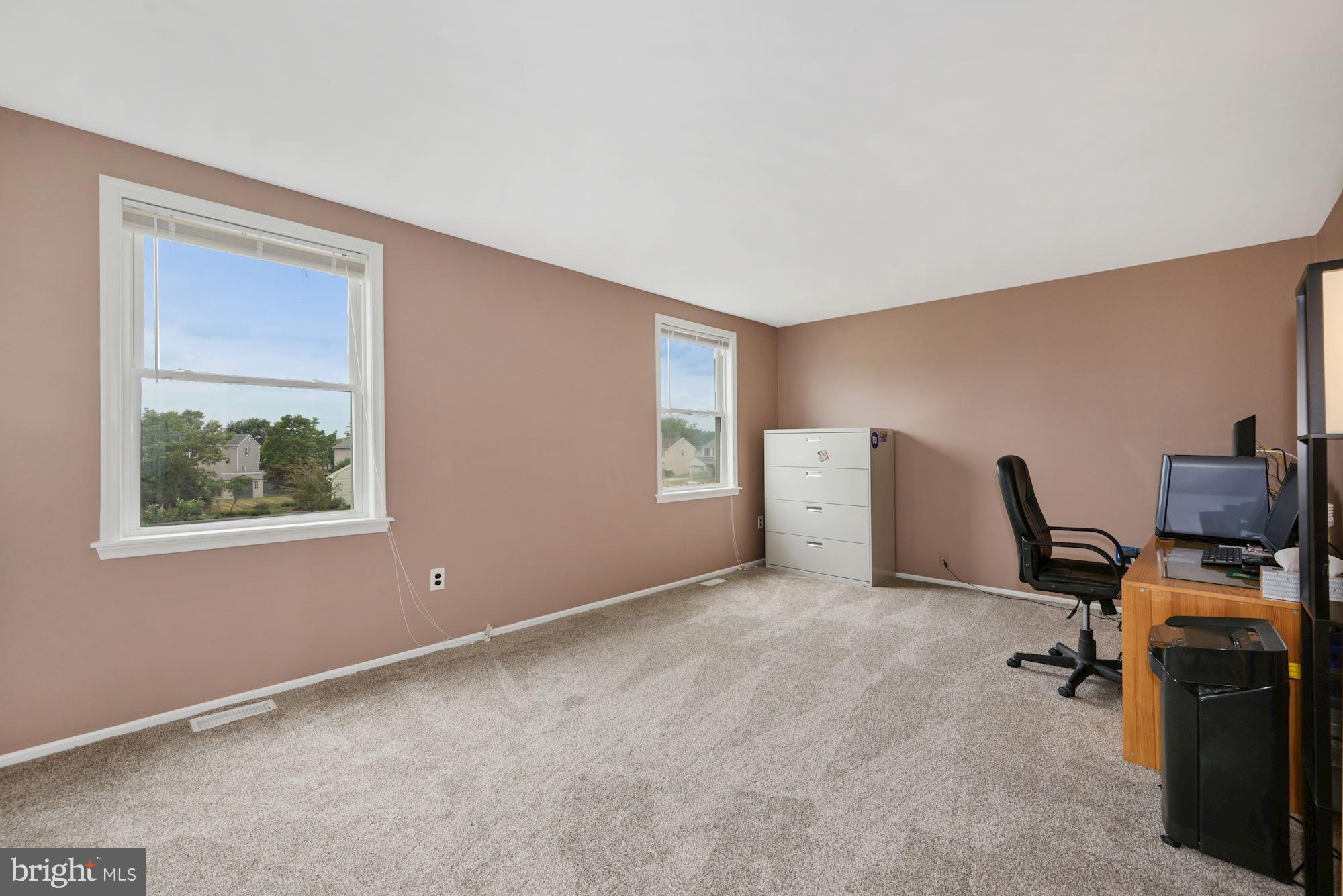 43 Manchester Road Sewell, NJ 08080 - Photo 22 of 33 2nd bedroom