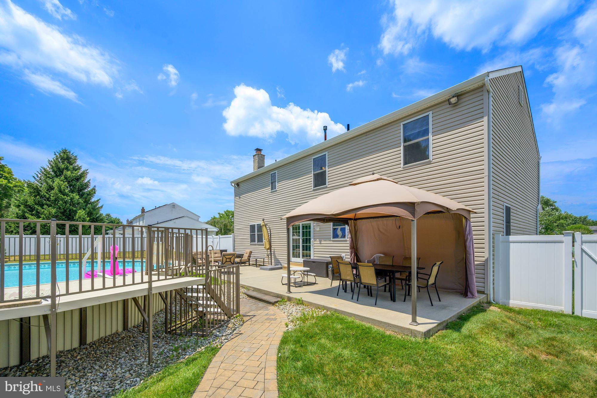 43 Manchester Road Sewell, NJ 08080 - Photo 28 of 33 Patio