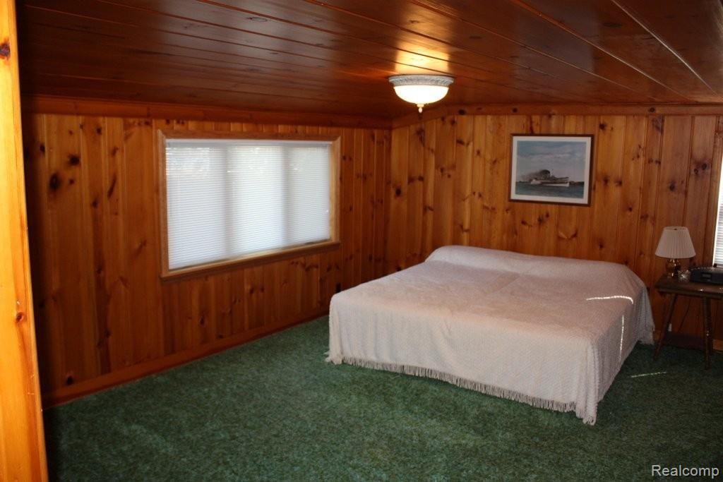124 North Ridge Street Port Sanilac, MI 48469 - Photo 22 of 23 124 N Ridge se bedroom.JPG