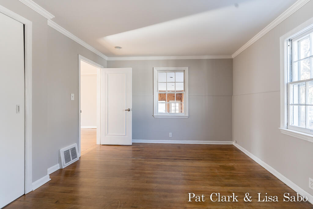 515 East Exchange Street Spring Lake, MI 49456 - Photo 14 of 27 515Exchangereshoot14Lores