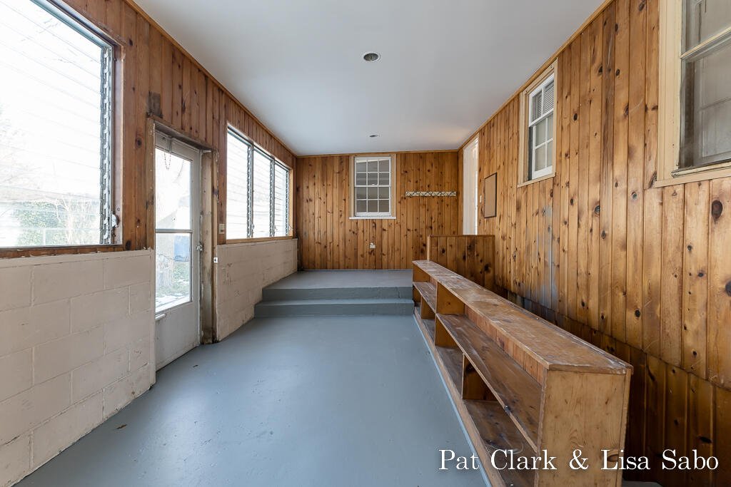 515 East Exchange Street Spring Lake, MI 49456 - Photo 23 of 27 515Exchangereshoot23Lores