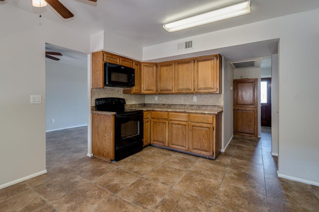 137 East Riviera Drive Tempe, AZ 85282 - Photo 11 of 31 Photo #11