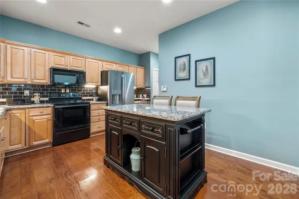 $399,000 | 8185 Windsor Ridge Drive, Charlotte, NC 28277