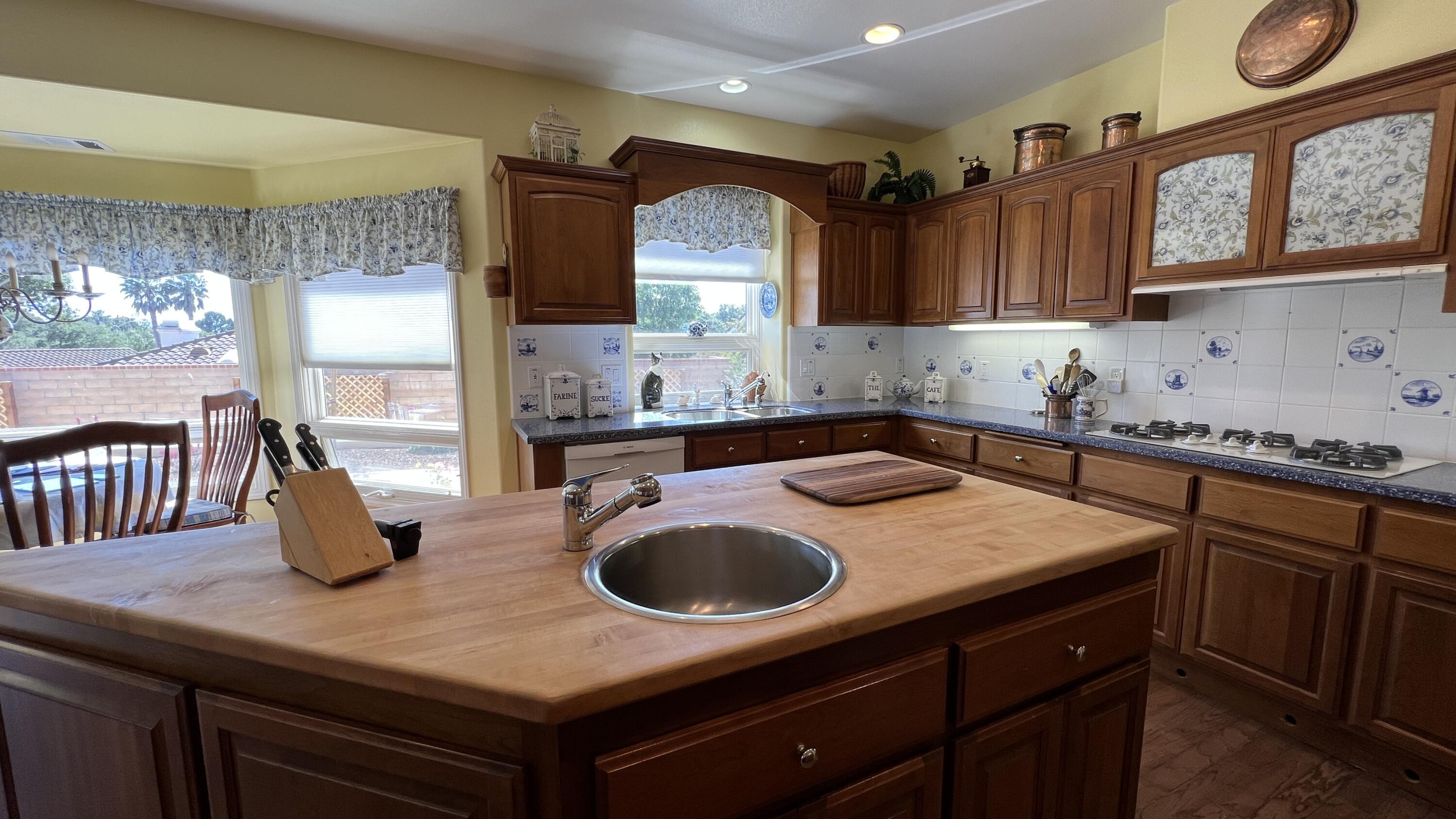 3324 Erica Place Lompoc, CA 93436 - Photo 8 of 33 IMG_3979