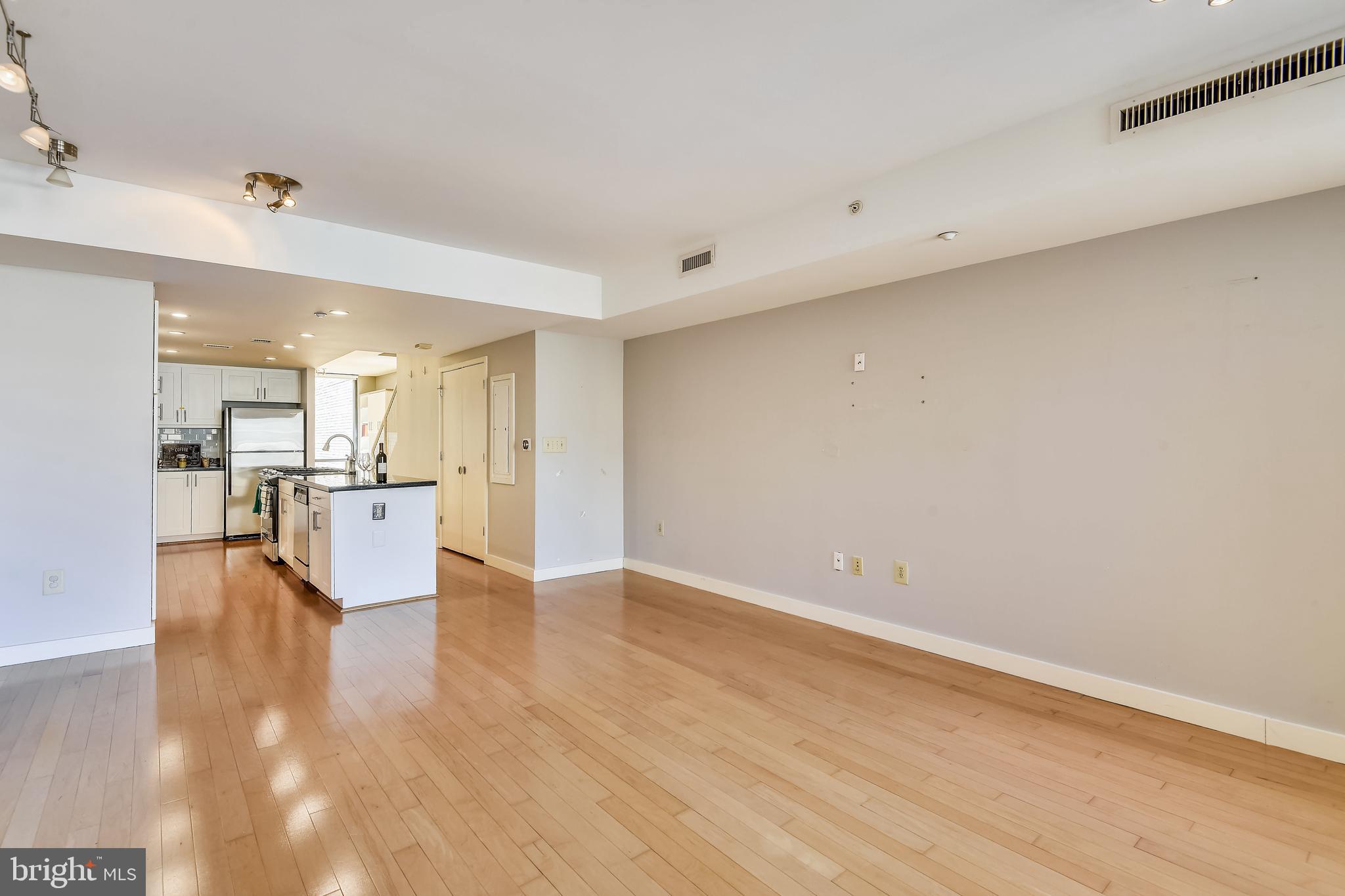 912 F Street Northwest, Unit 509 Washington, DC 20004 - Photo 19 of 54