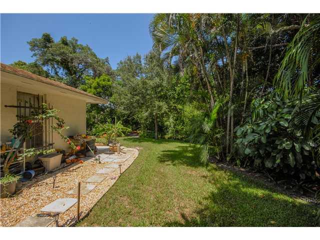 19 Ridgeview Road North Stuart, FL 34996 - Photo 20 of 25