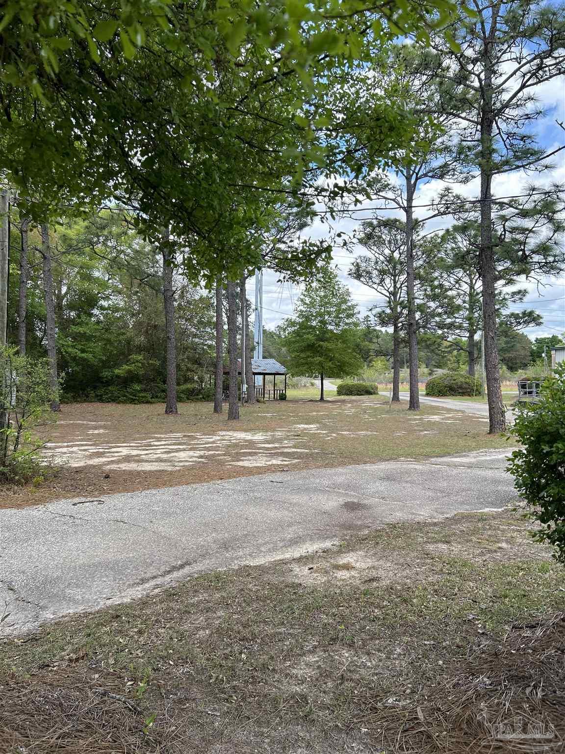 6225 Dixie Road Milton, FL 32570 - Photo 9 of 20 Gallery Image 9