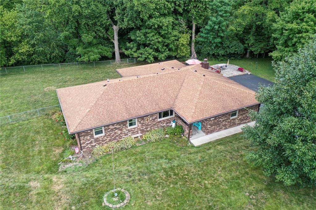 7750 Dix Road Indianapolis, IN 46259 - Photo 3 of 36 Gallery Image 3