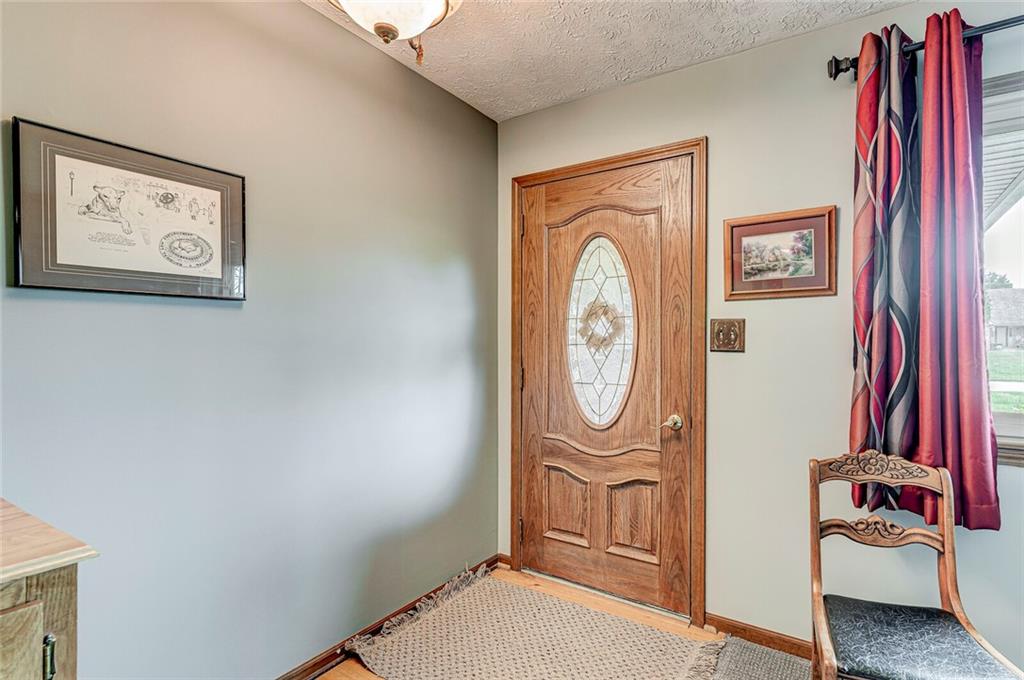 7750 Dix Road Indianapolis, IN 46259 - Photo 8 of 36 Gallery Image 8