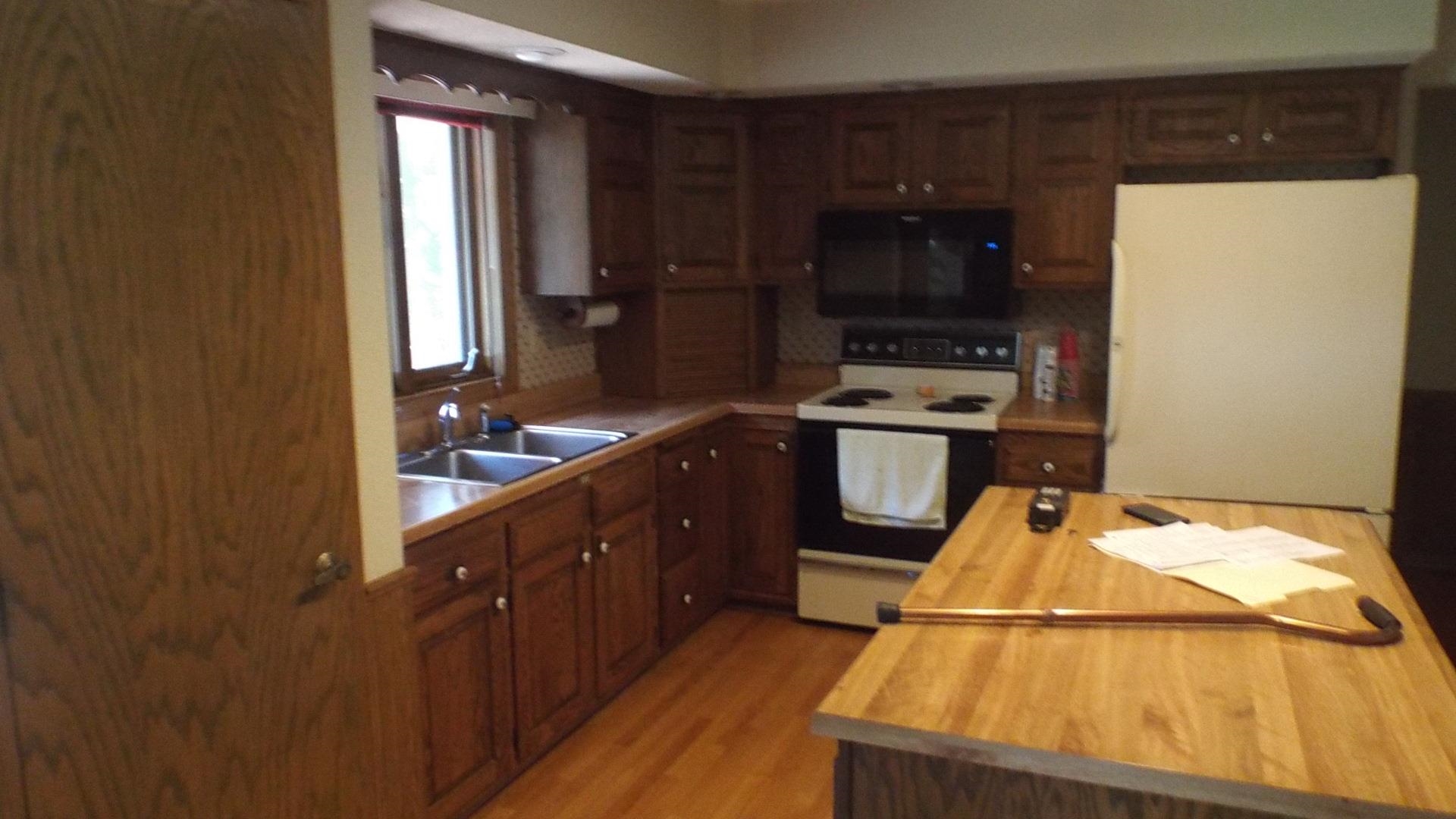 7540 Badger Road East Dubuque, IL 61025 - Photo 2 of 32 Gallery Image 2