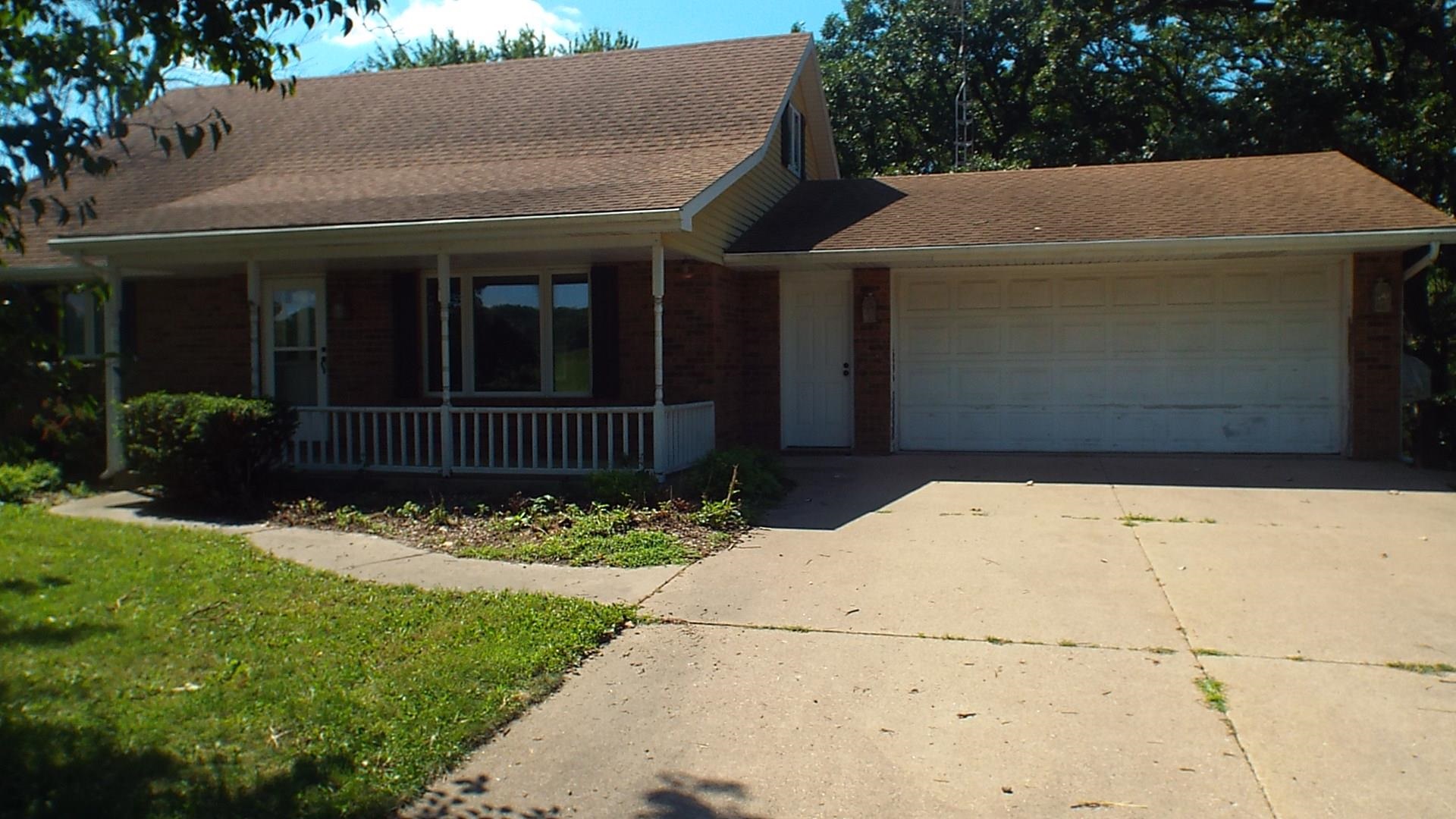 7540 Badger Road East Dubuque, IL 61025 - Photo 21 of 32 Gallery Image 21