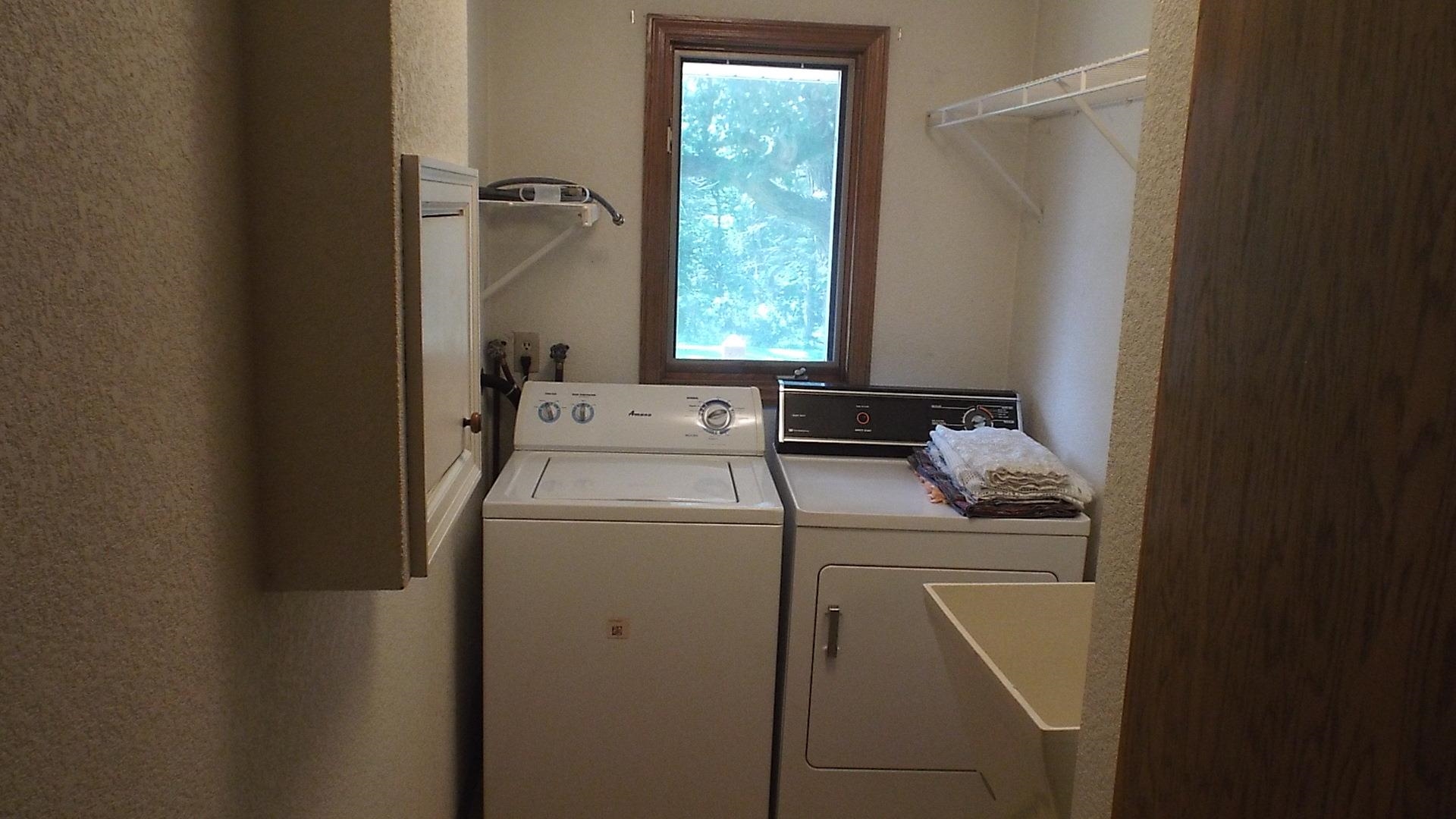 7540 Badger Road East Dubuque, IL 61025 - Photo 10 of 32 Gallery Image 10