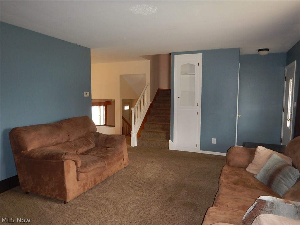 2466 Fairview Road Uniontown, OH 44685 - Photo 6 of 30