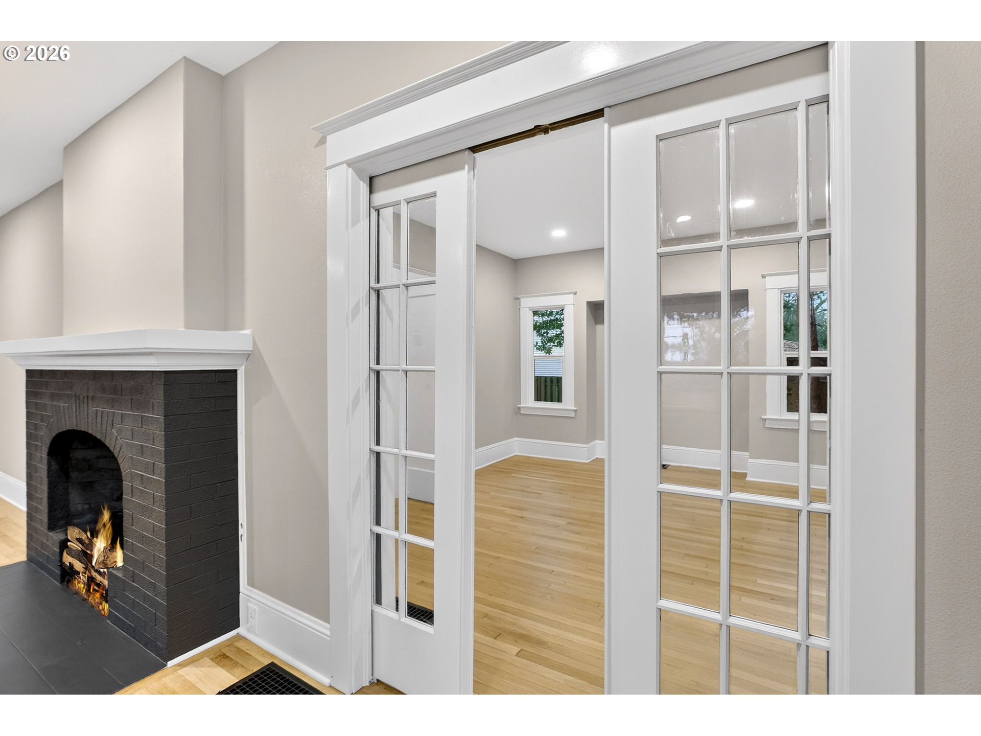 5465 Southwest Scholls Ferry Road Portland, OR 97225 - Photo 11 of 45