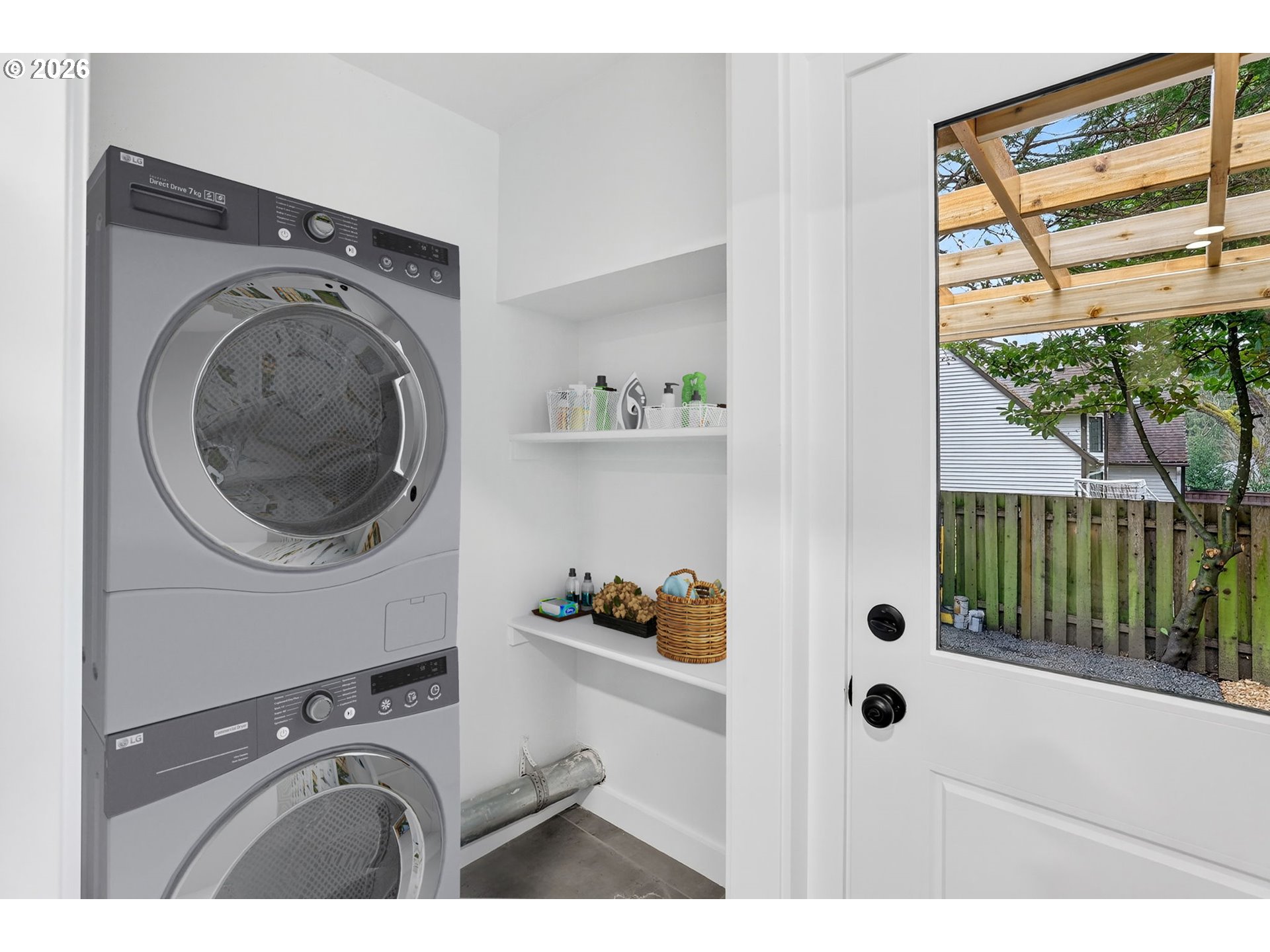 5465 Southwest Scholls Ferry Road Portland, OR 97225 - Photo 19 of 45