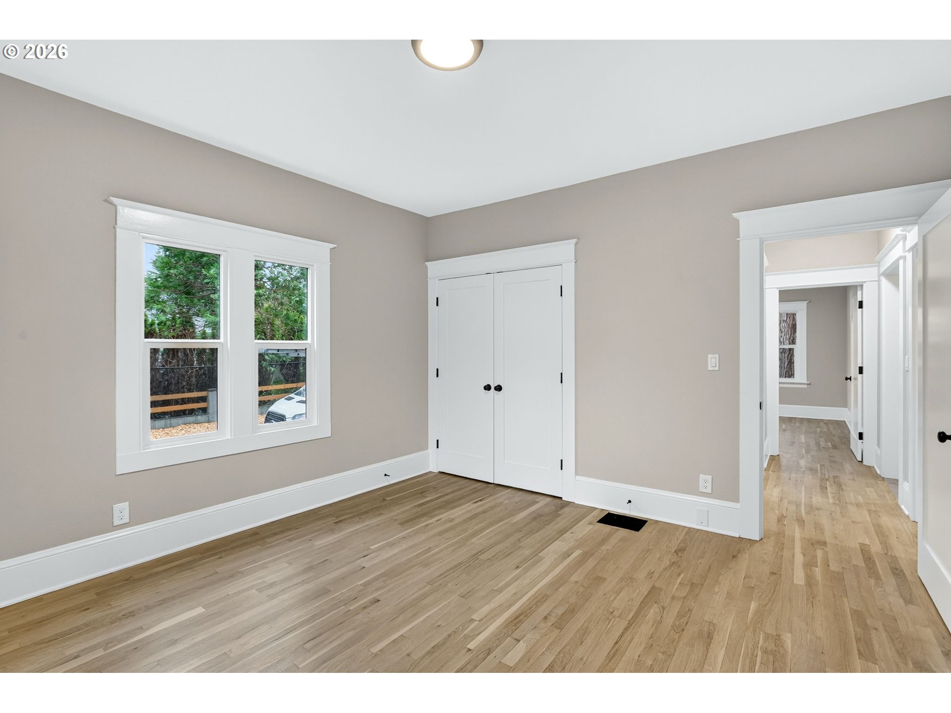 5465 Southwest Scholls Ferry Road Portland, OR 97225 - Photo 27 of 45