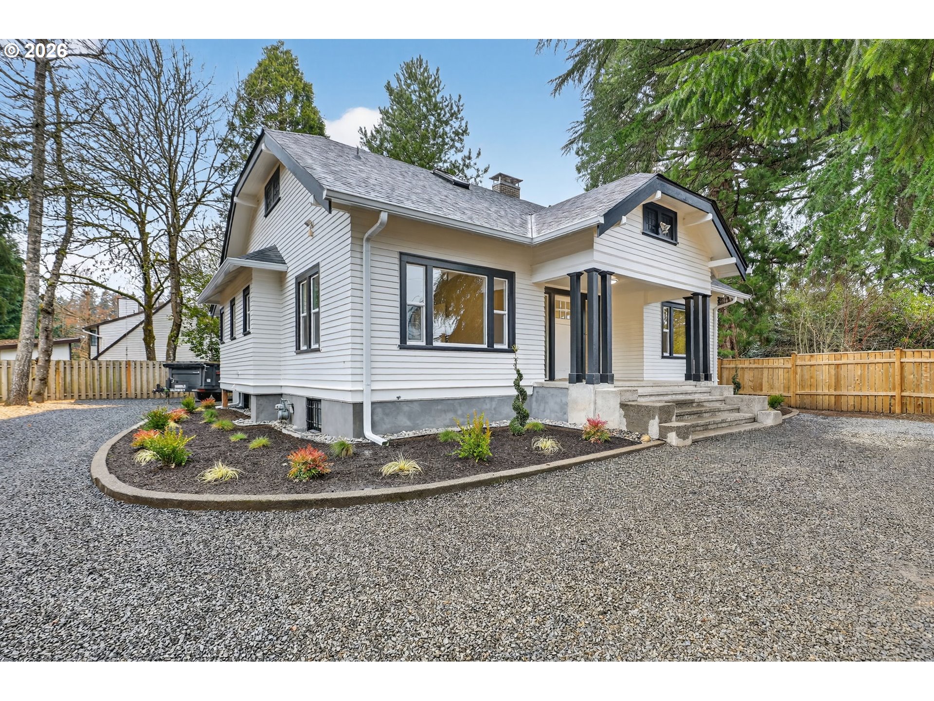 5465 Southwest Scholls Ferry Road Portland, OR 97225 - Photo 4 of 45