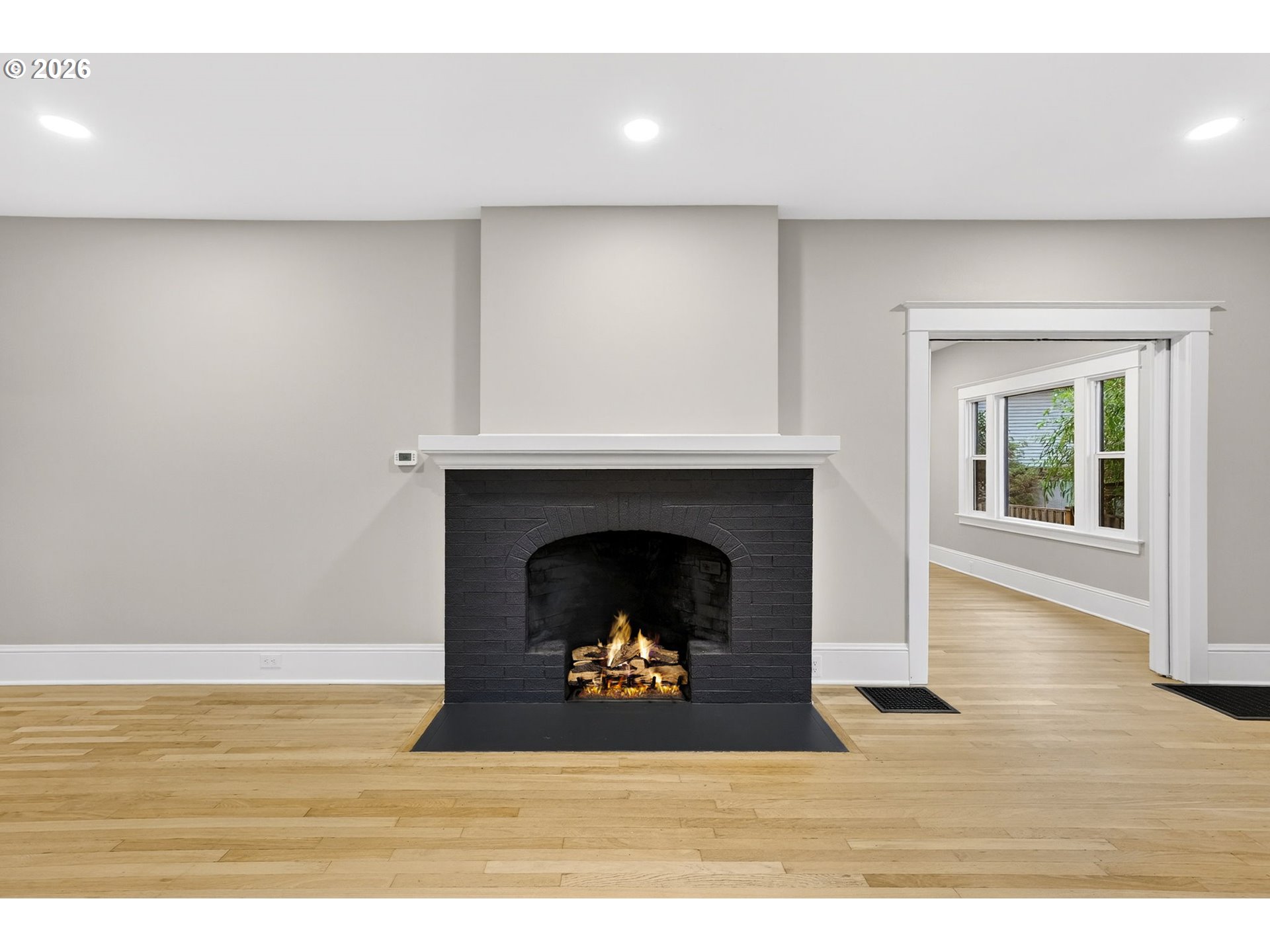 5465 Southwest Scholls Ferry Road Portland, OR 97225 - Photo 7 of 45