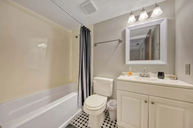 $1,100 | 201 East College Boulevard, Unit 59, Niceville, FL 32578